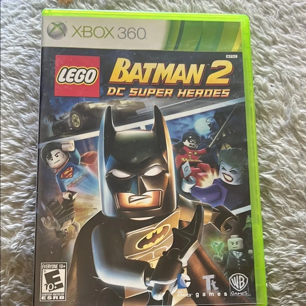 LEGO Batman 2: DC Super Heroes for Xbox 360 - Green Case EUC